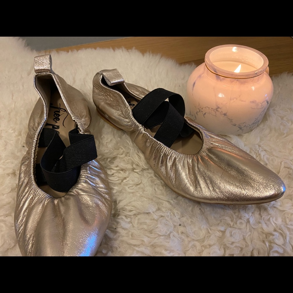 Free People Pointy Gold Flats